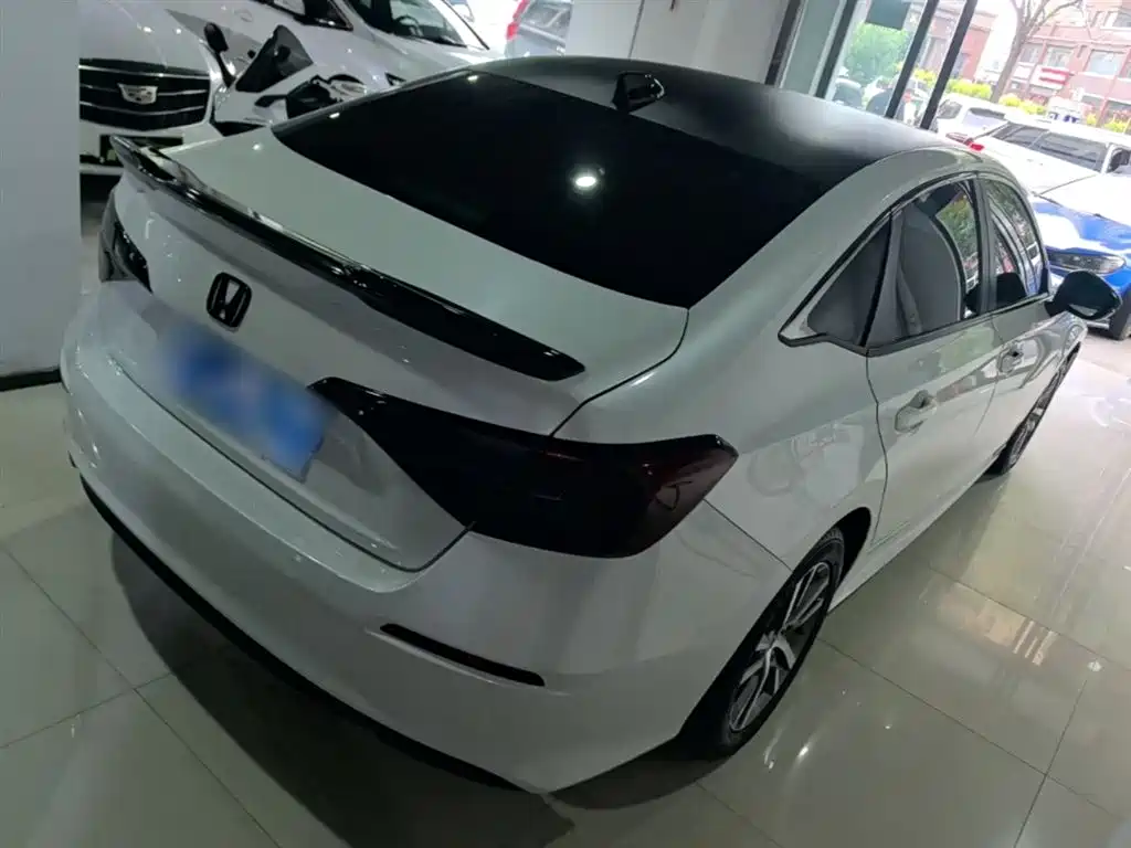 Honda Civic — фото 7