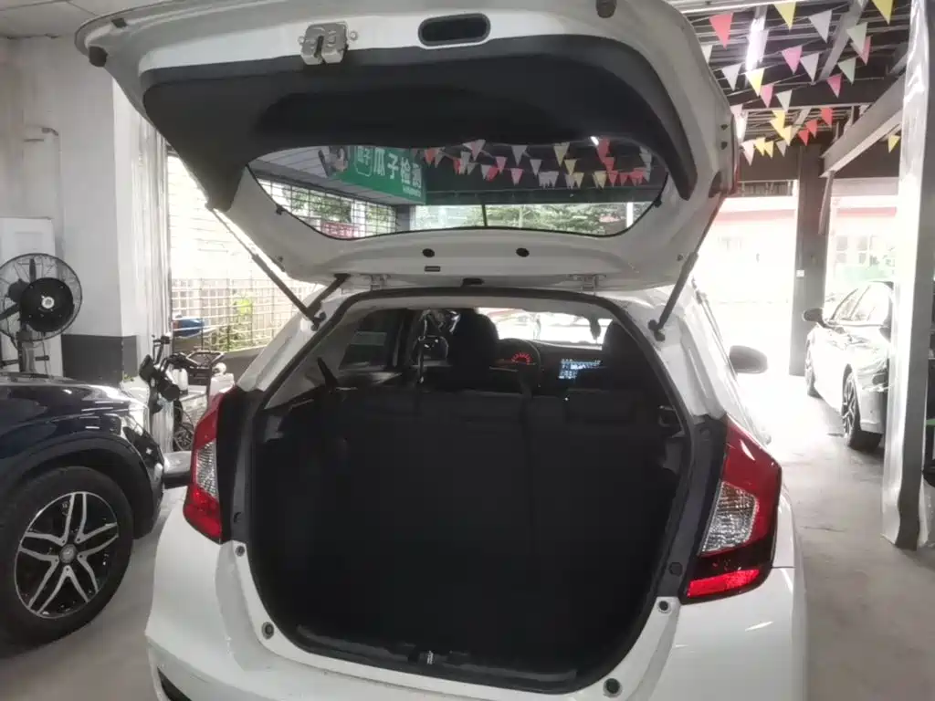 Honda Fit — фото 19