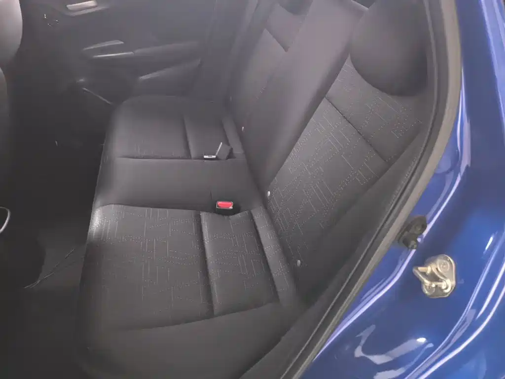 Honda Fit — фото 14