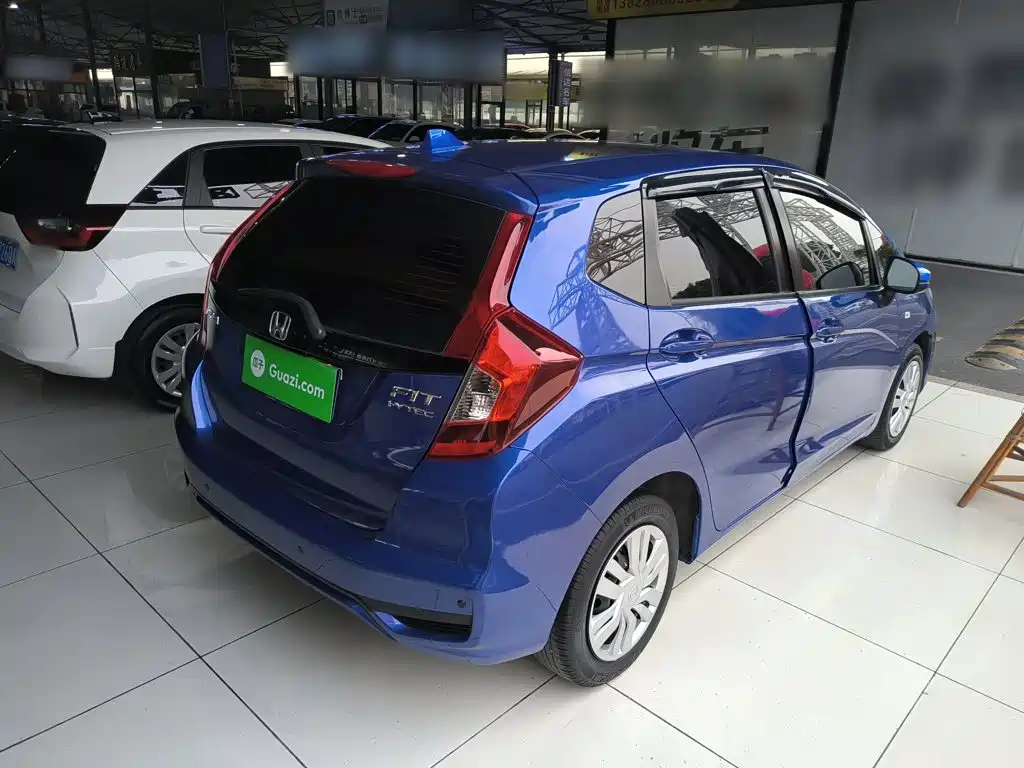 Honda Fit — фото 23