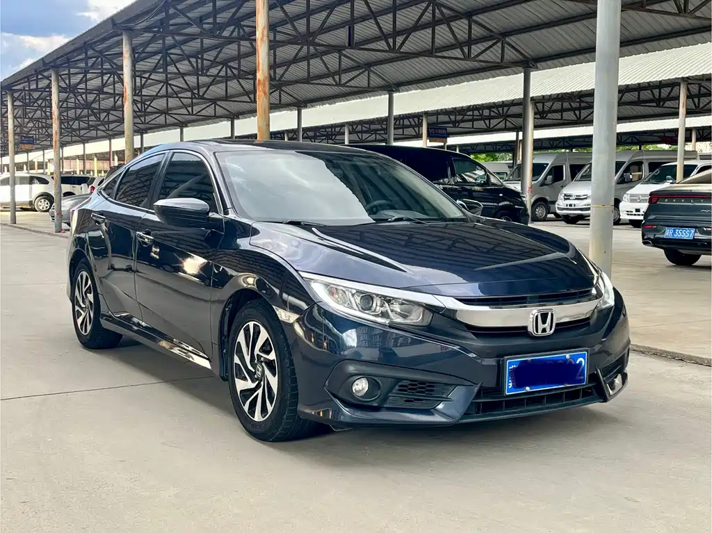 Honda Civic — фото 3