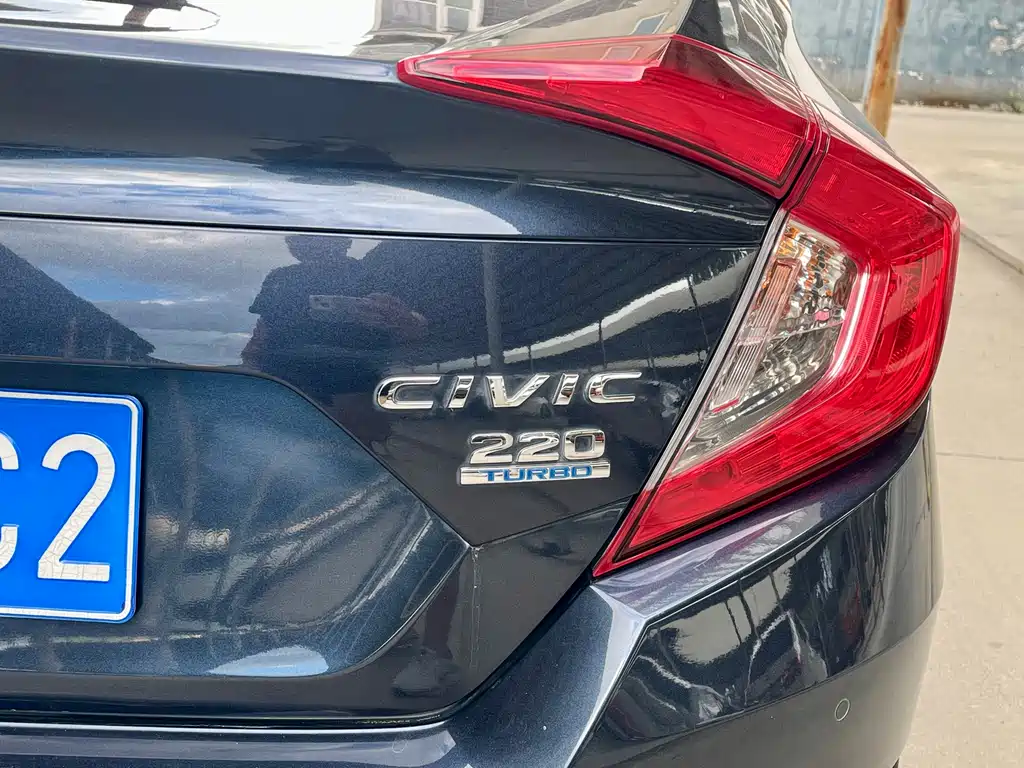 Honda Civic — фото 22