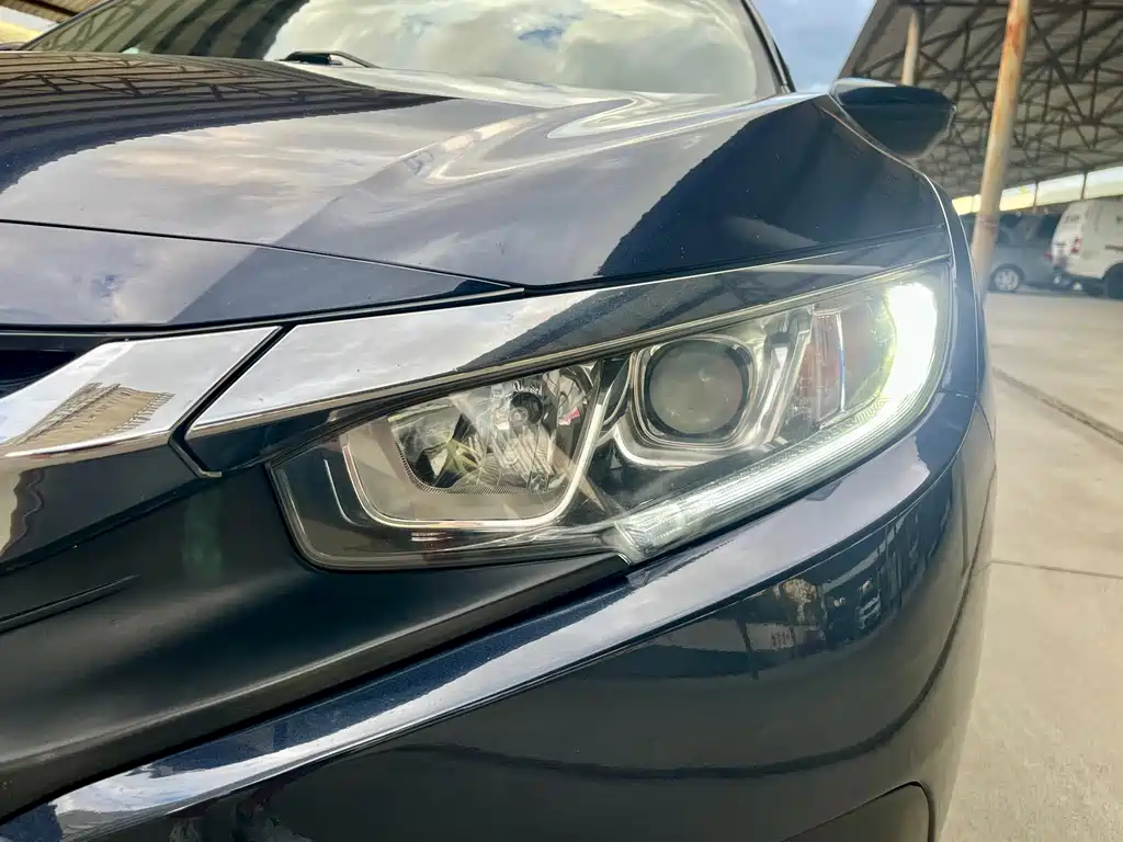 Honda Civic — фото 4