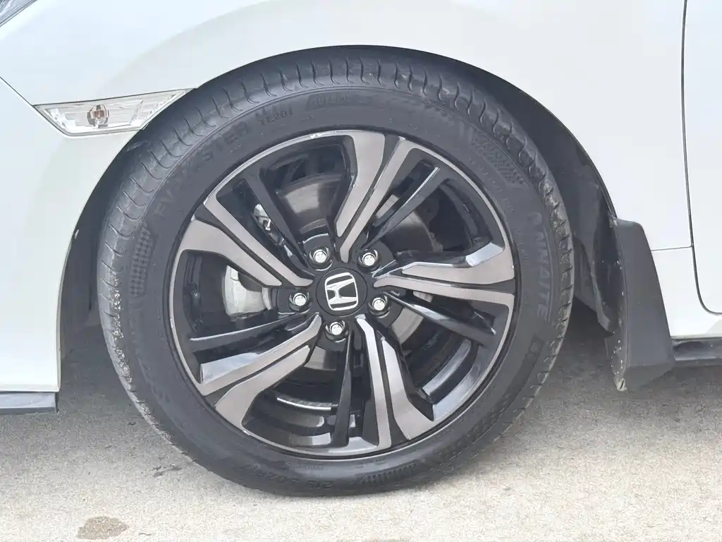 Honda Civic — фото 13