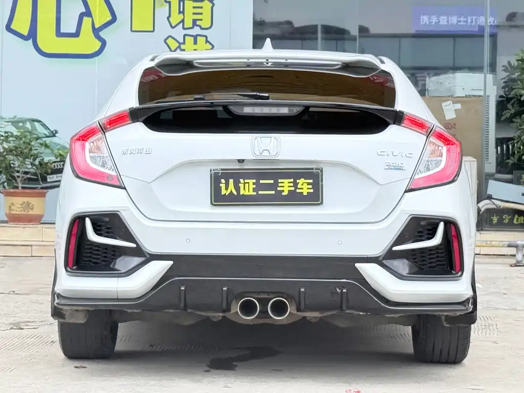 Honda Civic — фото 15