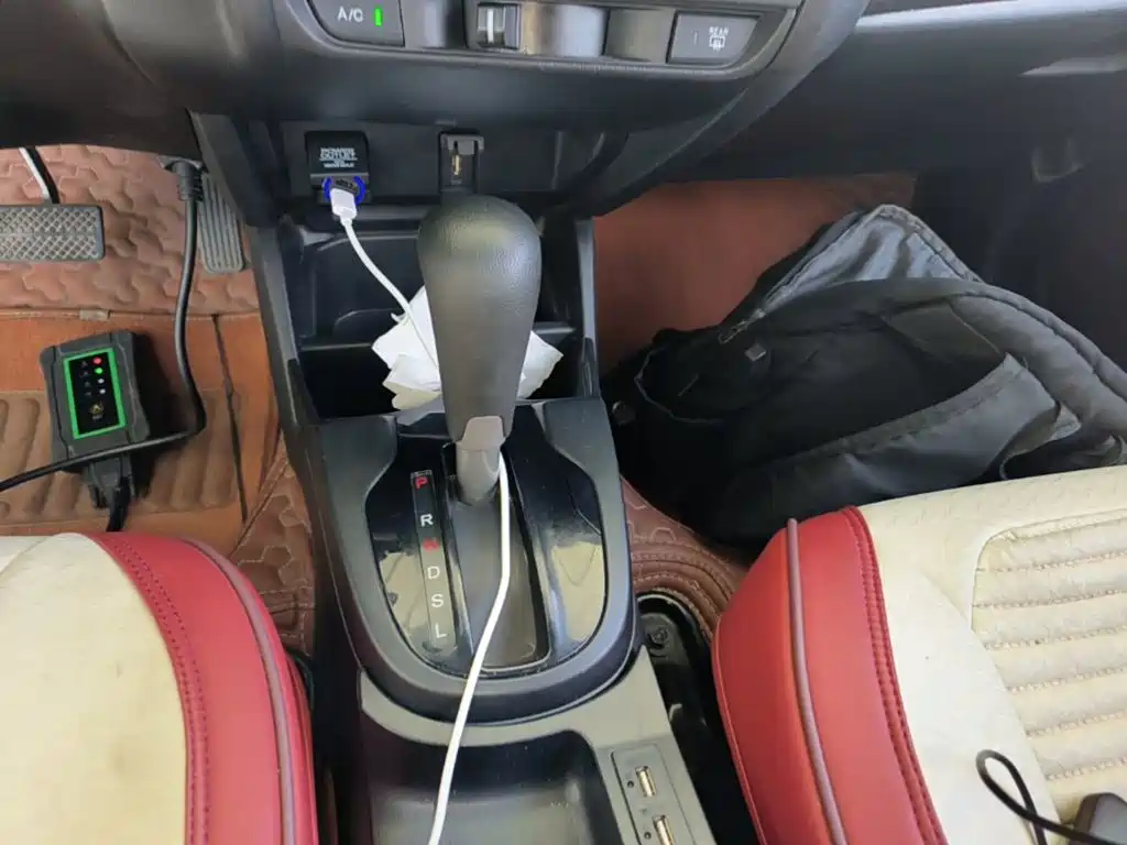 Honda Fit — фото 14