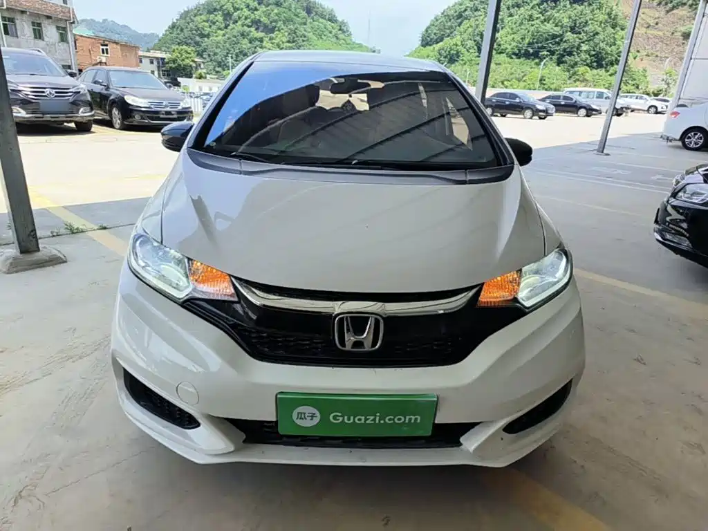 Honda Fit — фото 3