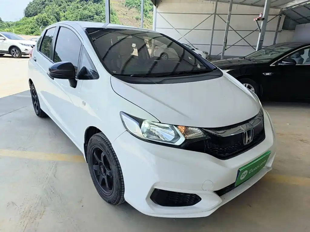 Honda Fit — фото 4