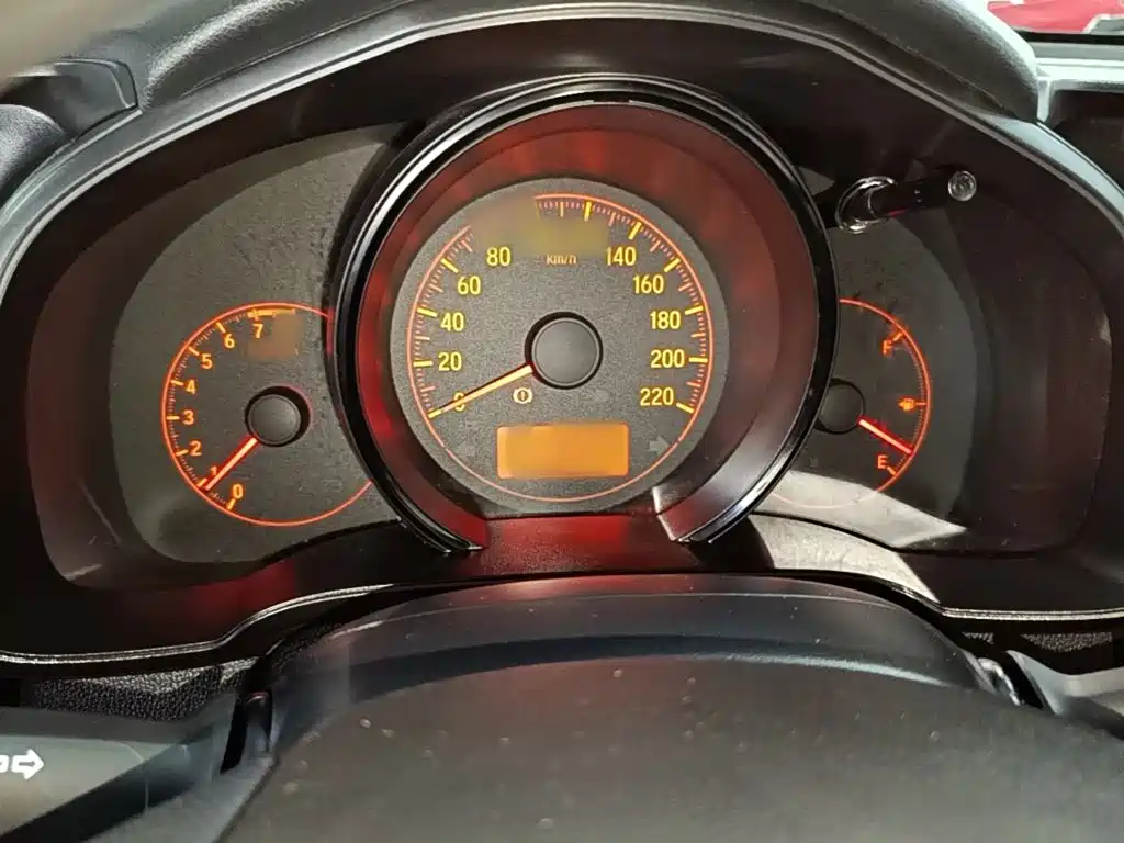Honda Fit — фото 4