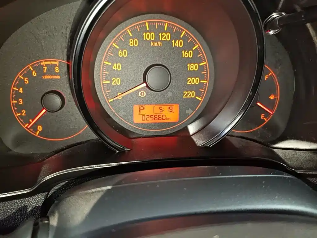 Honda Fit — фото 5
