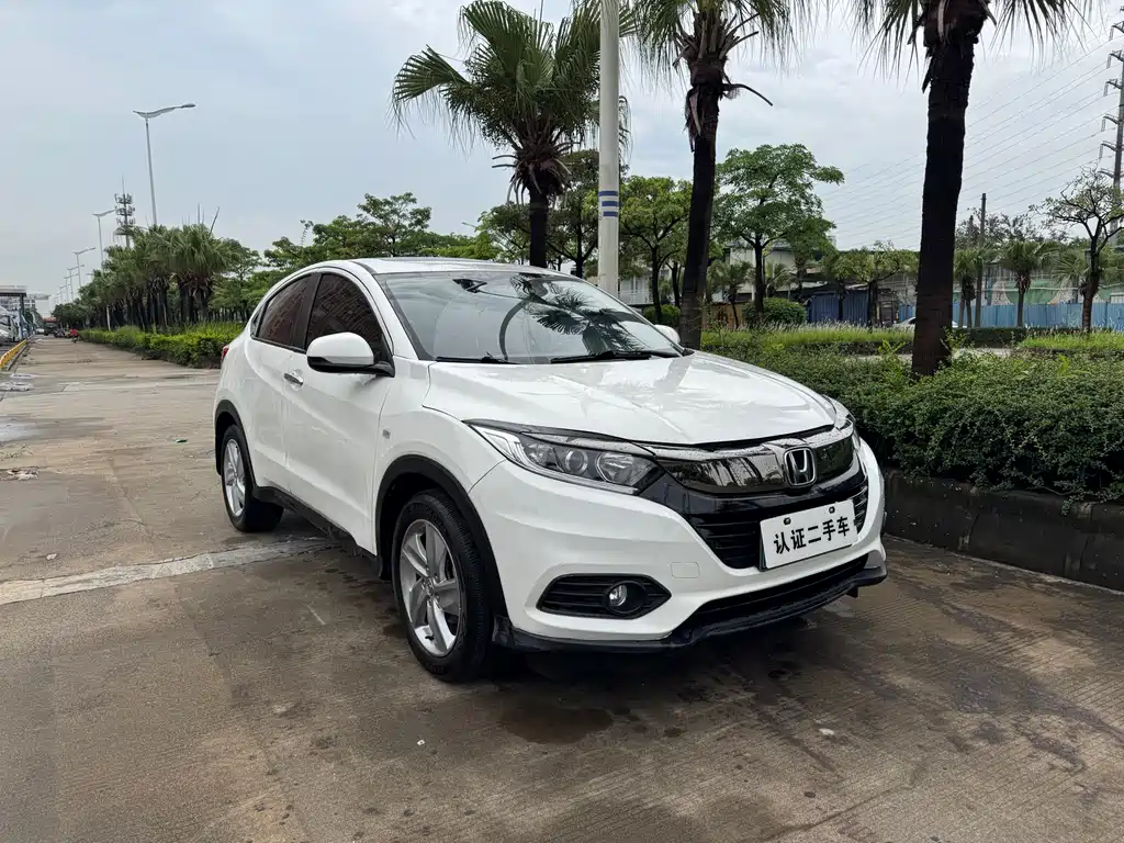 Honda Vezel — фото 3