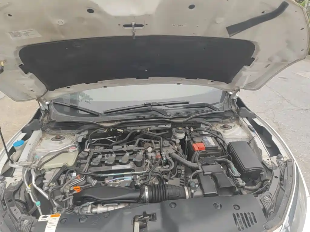 Honda Civic — фото 20