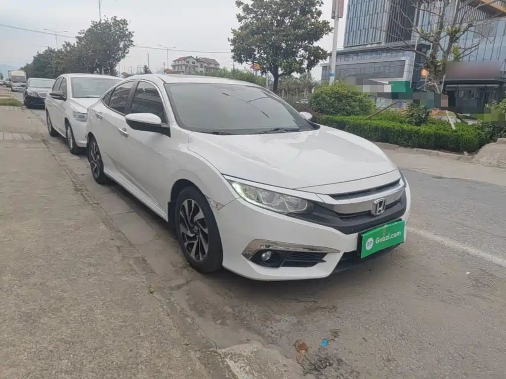 Honda Civic — фото 4