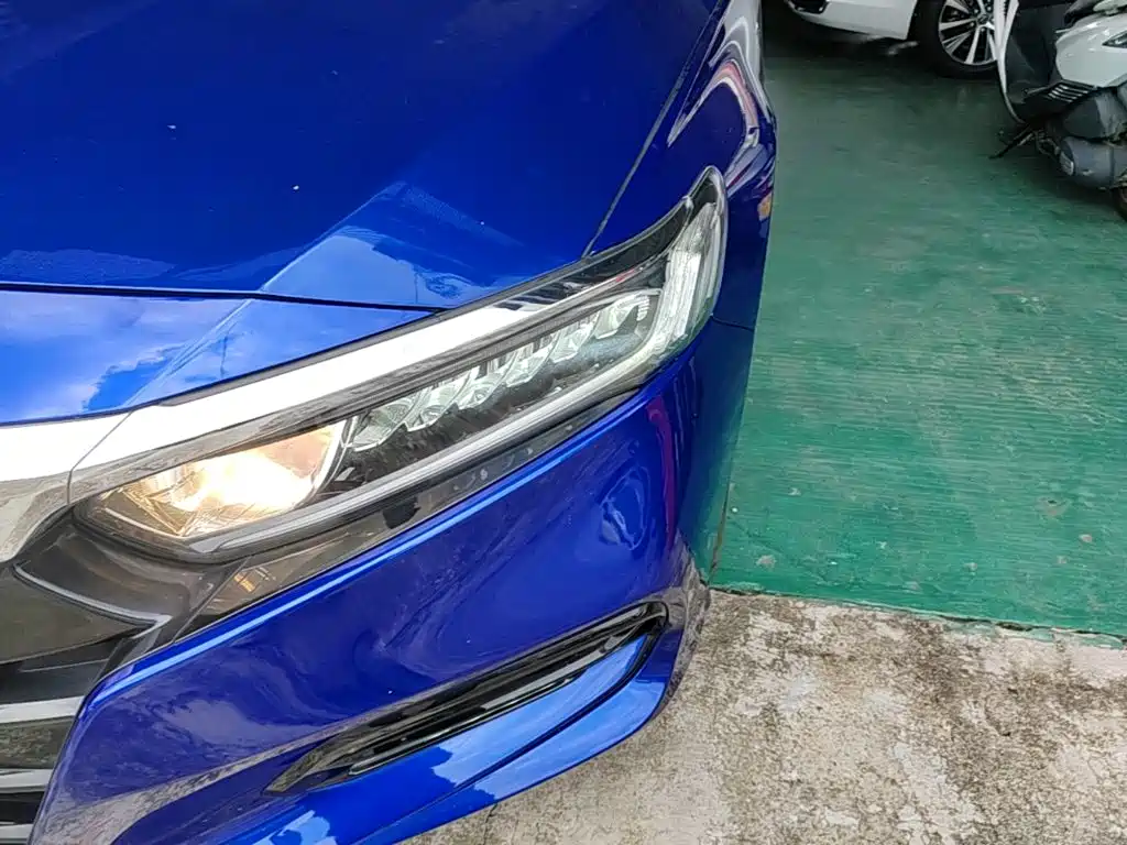 Honda Accord — фото 24