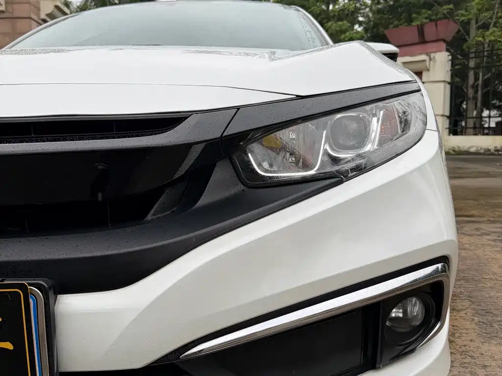 Honda Civic — фото 13