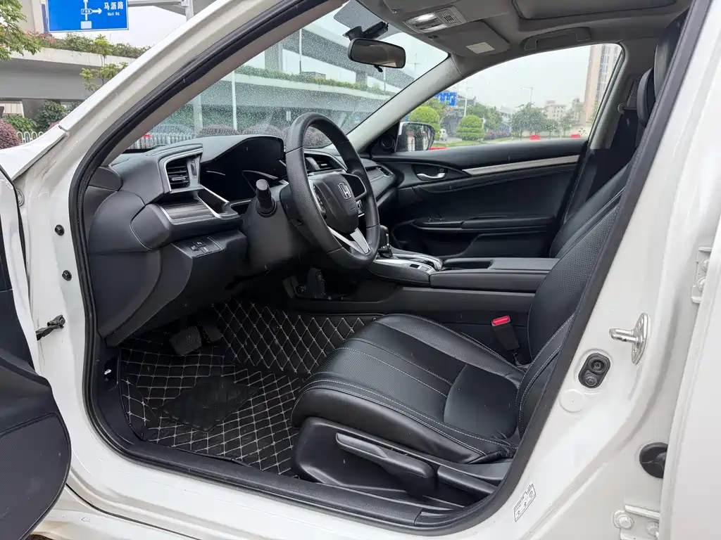 Honda Civic — фото 9