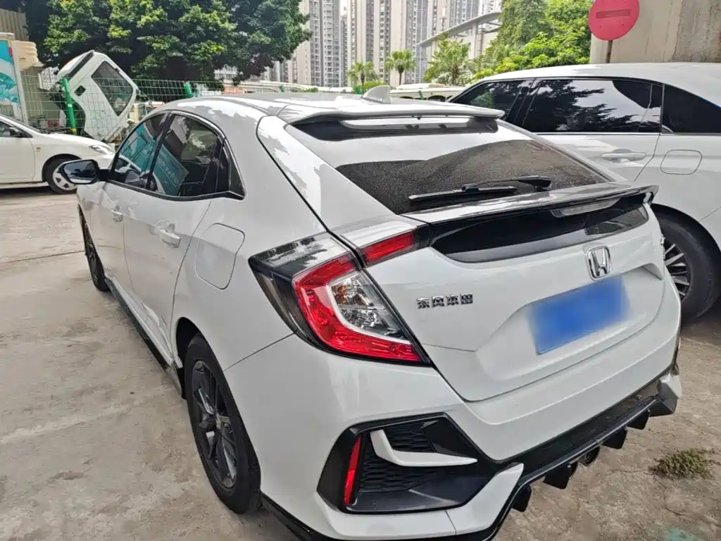 Honda Civic — фото 5