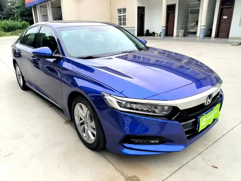 Honda Accord — фото 4