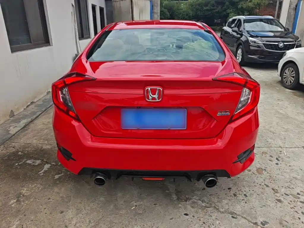 Honda Civic — фото 6