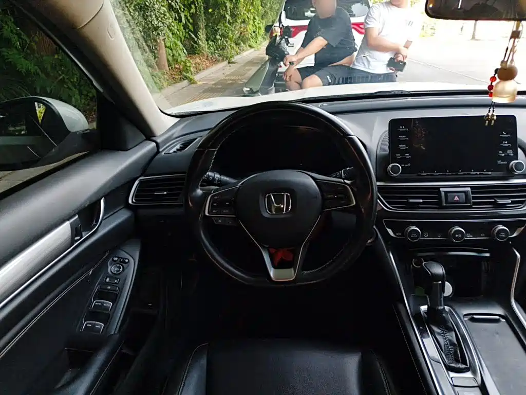 Honda Inspire — фото 3