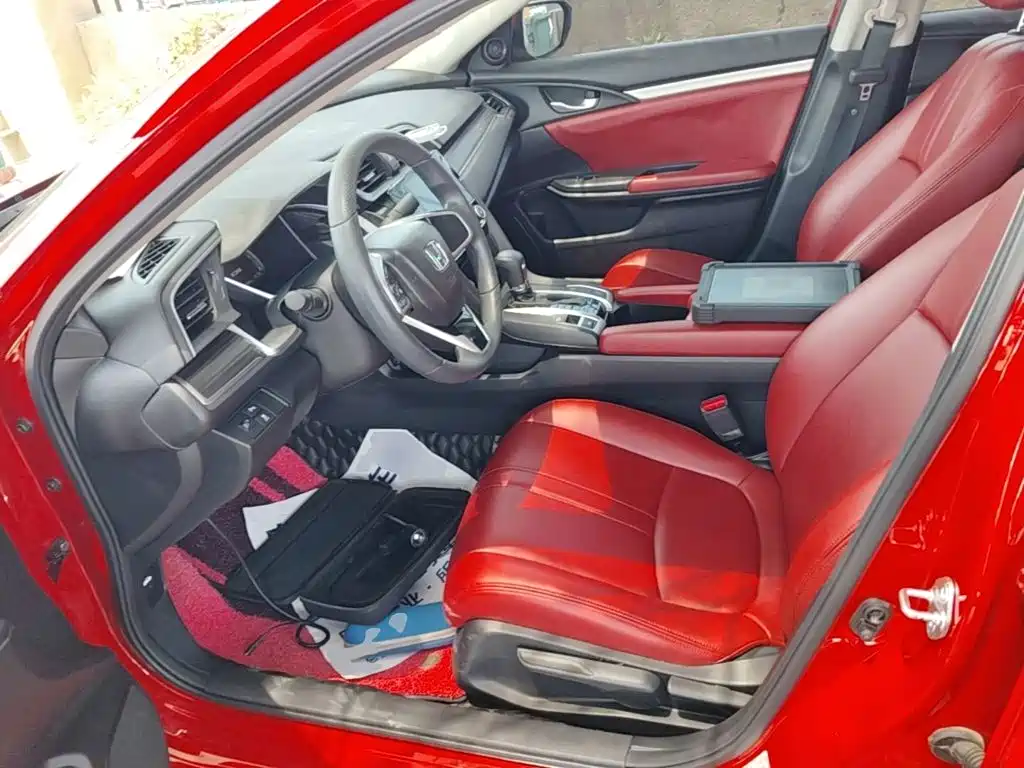 Honda Civic — фото 15