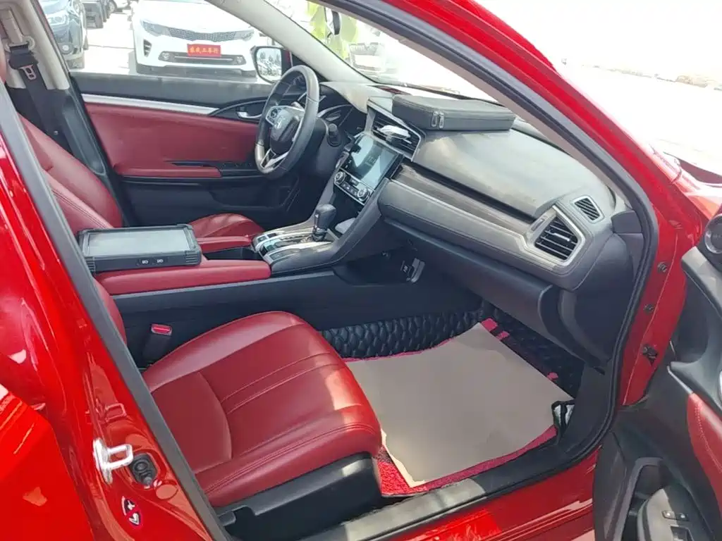 Honda Civic — фото 25