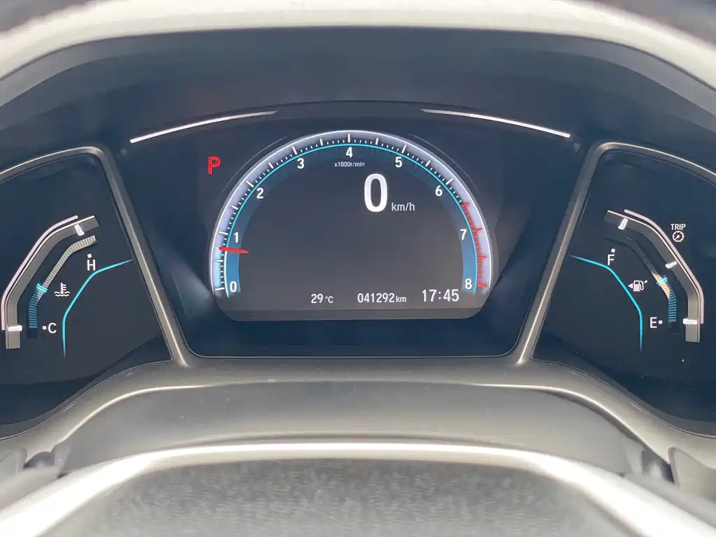 Honda Civic — фото 14
