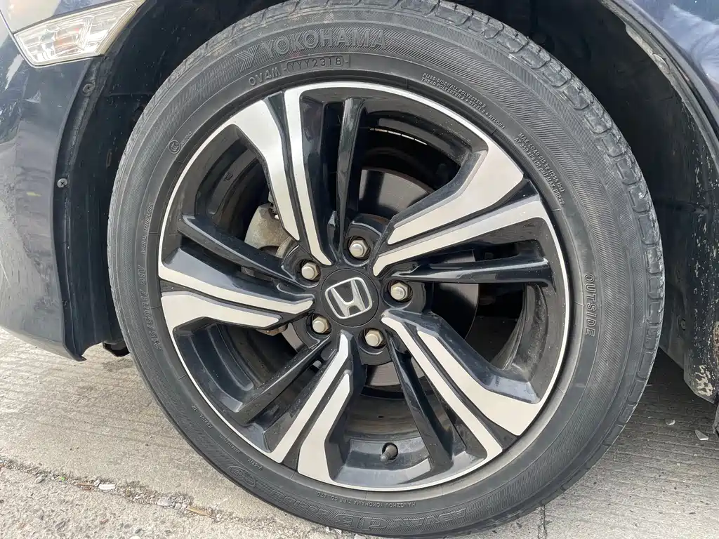Honda Civic — фото 19