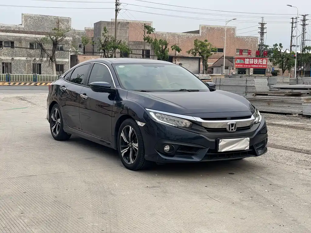 Honda Civic — фото 3