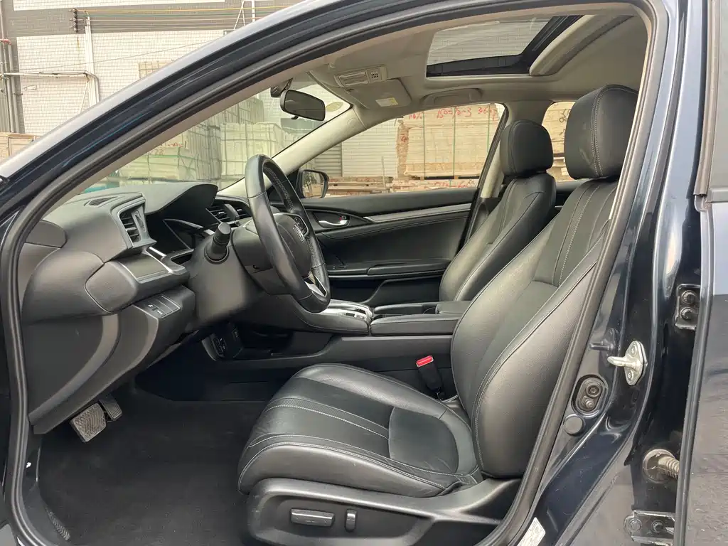 Honda Civic — фото 6