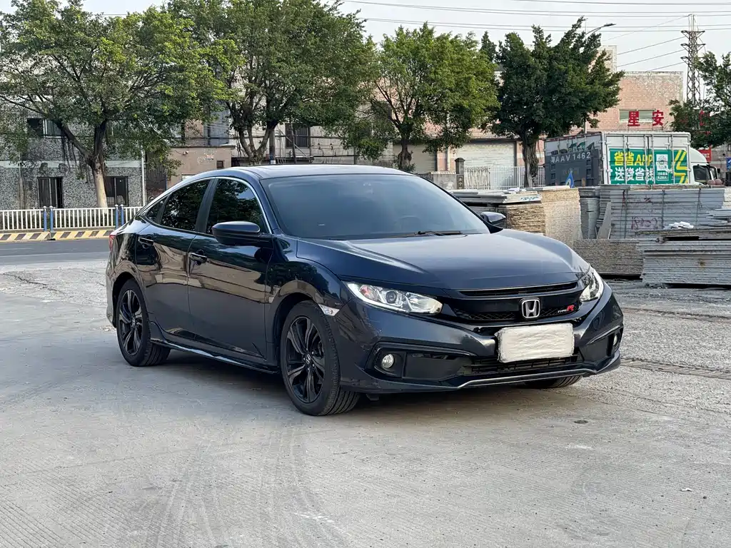 Honda Civic — фото 3