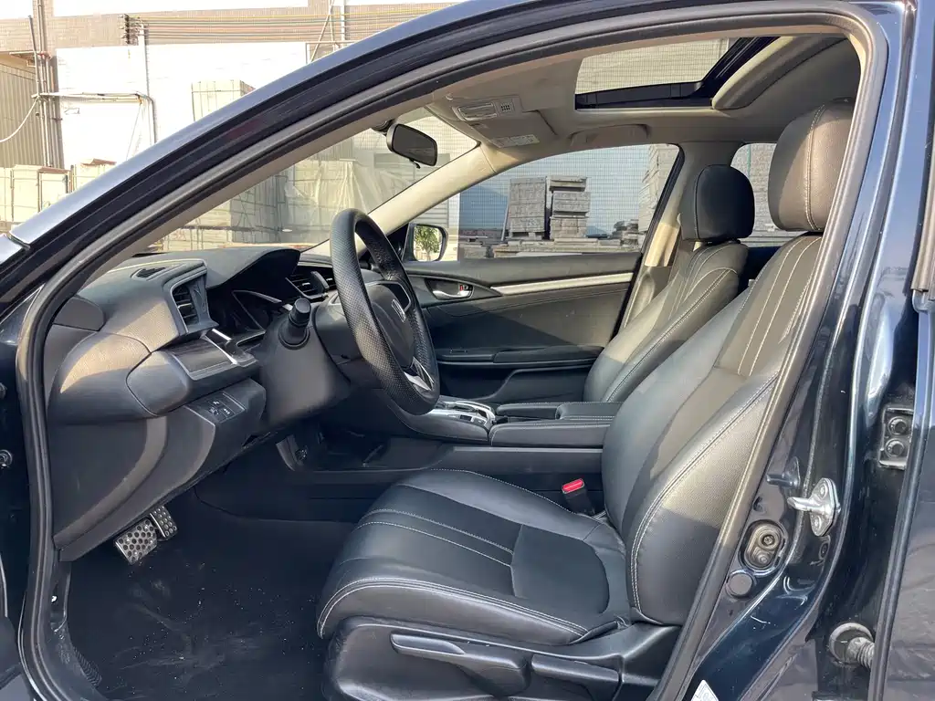 Honda Civic — фото 6