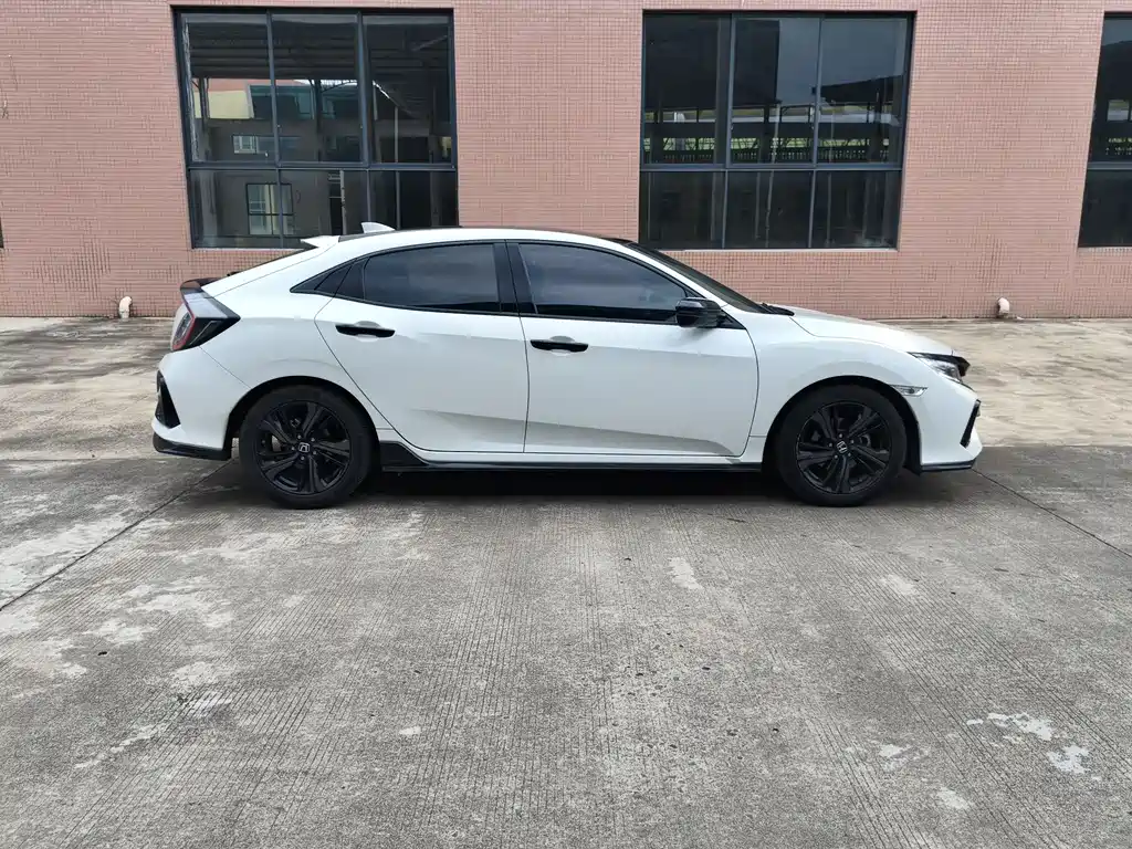 Honda Civic — фото 4