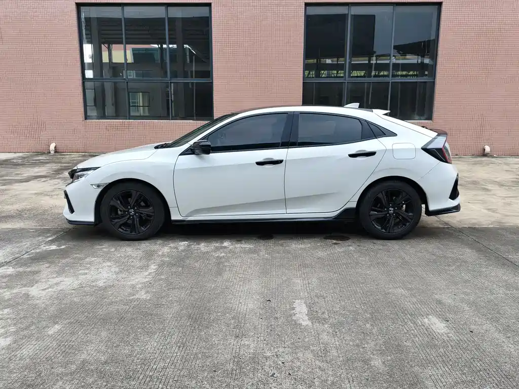 Honda Civic — фото 5