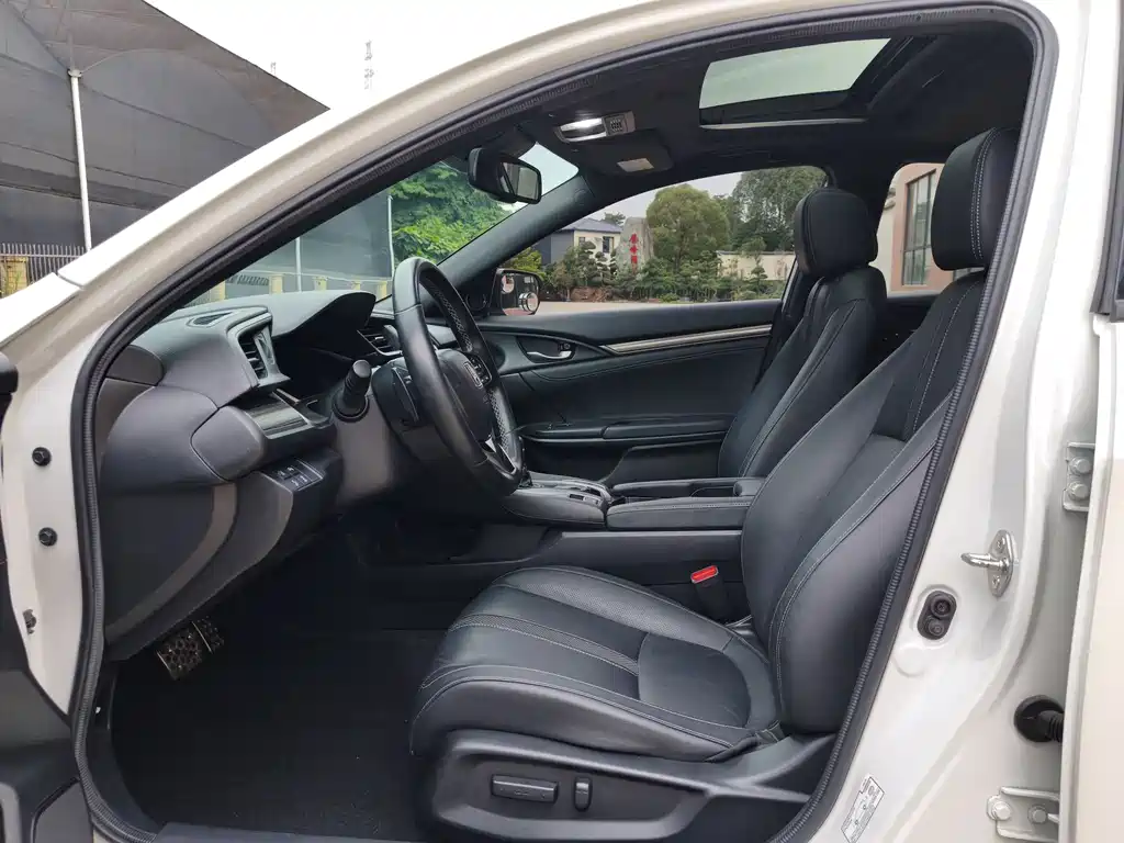 Honda Civic — фото 9