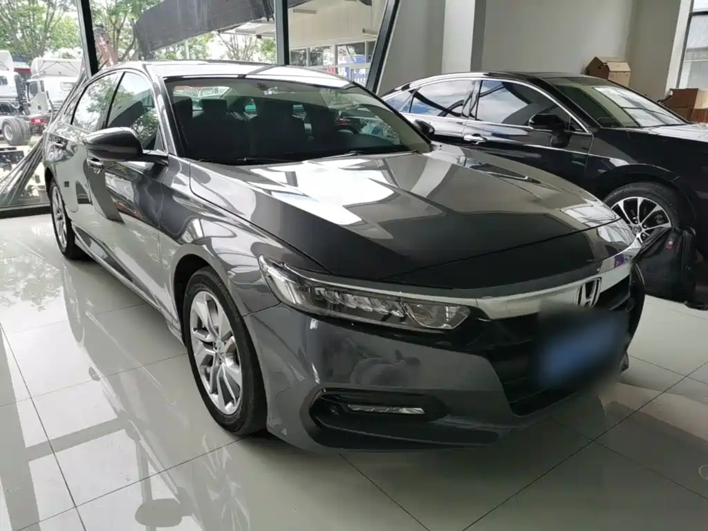 Honda Accord — фото 4