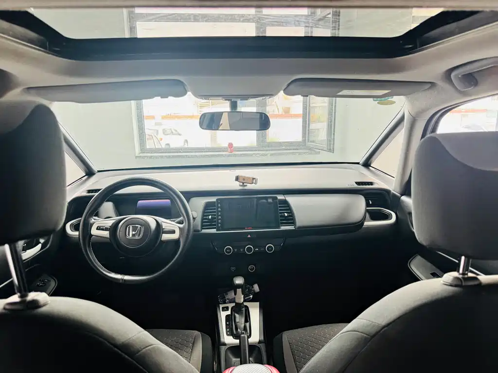Honda Fit — фото 4