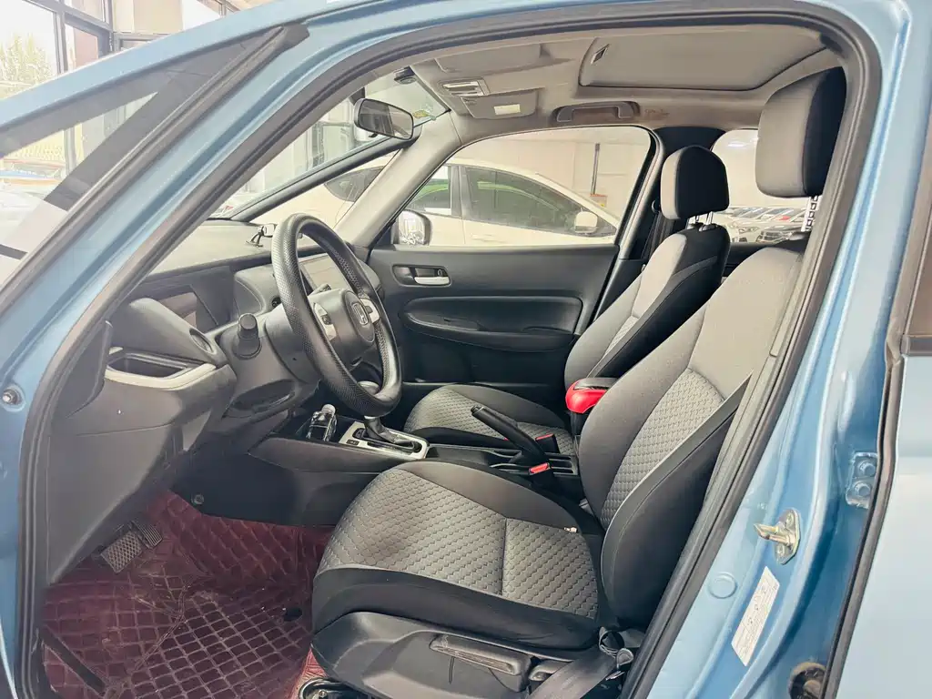 Honda Fit — фото 6