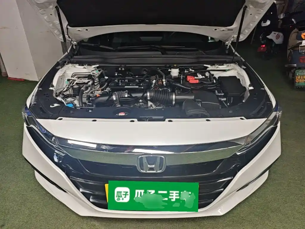 Honda Accord — фото 20