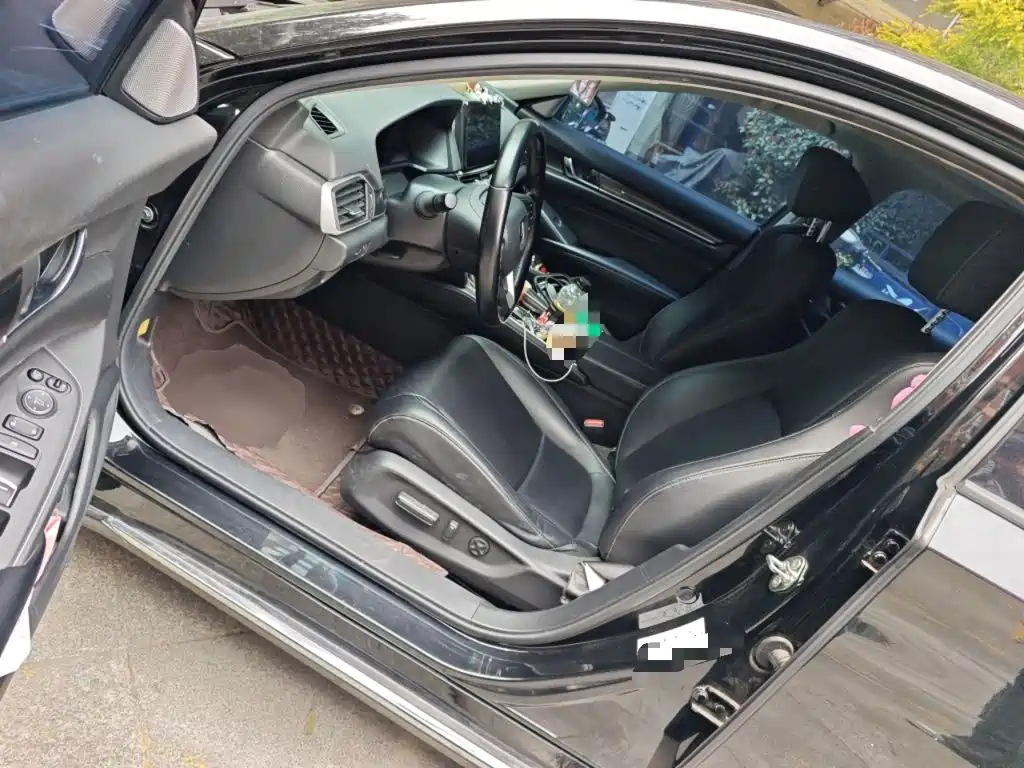 Honda Accord — фото 14
