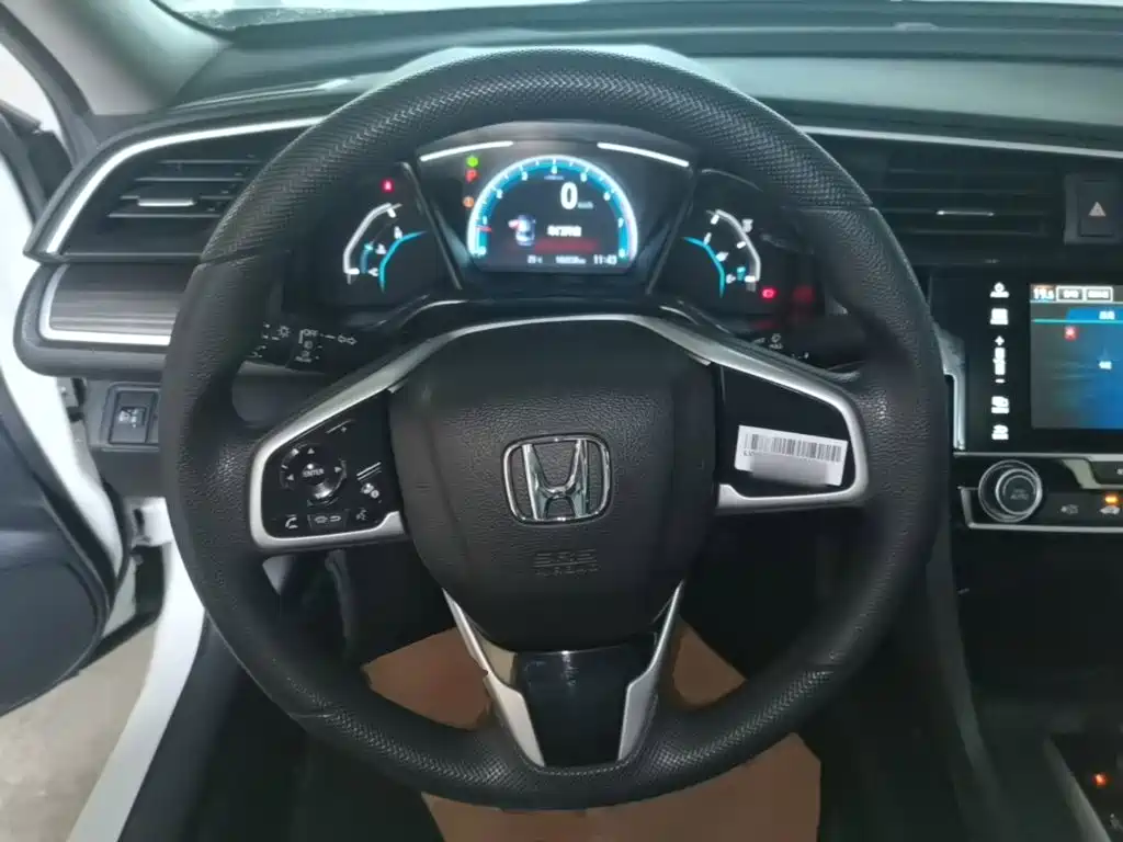 Honda Civic — фото 11