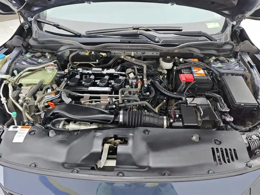 Honda Civic — фото 10