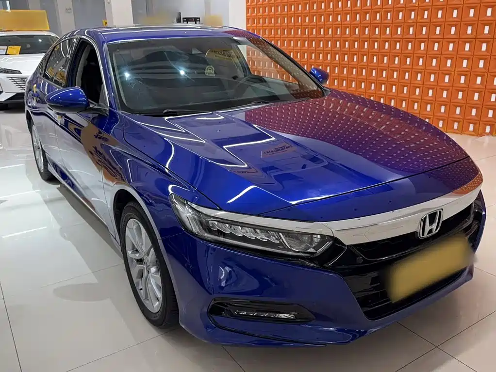 Honda Accord — фото 4