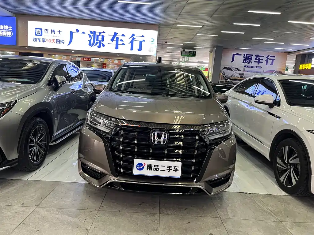 Honda Elysion — фото 2