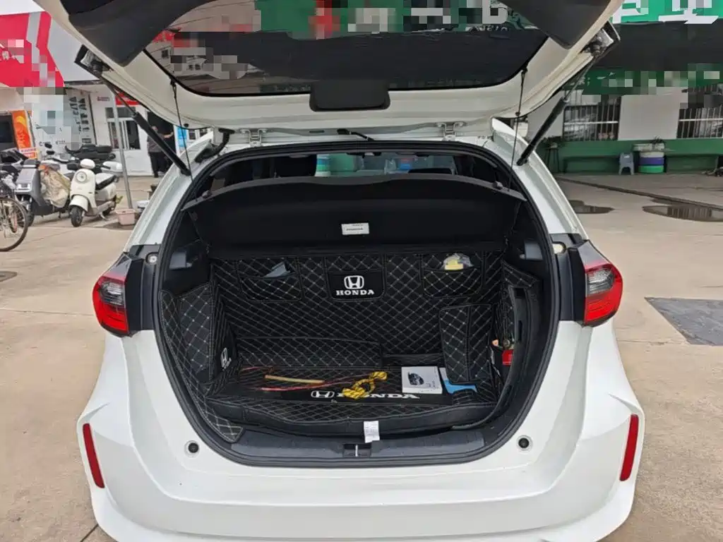 Honda Fit — фото 19