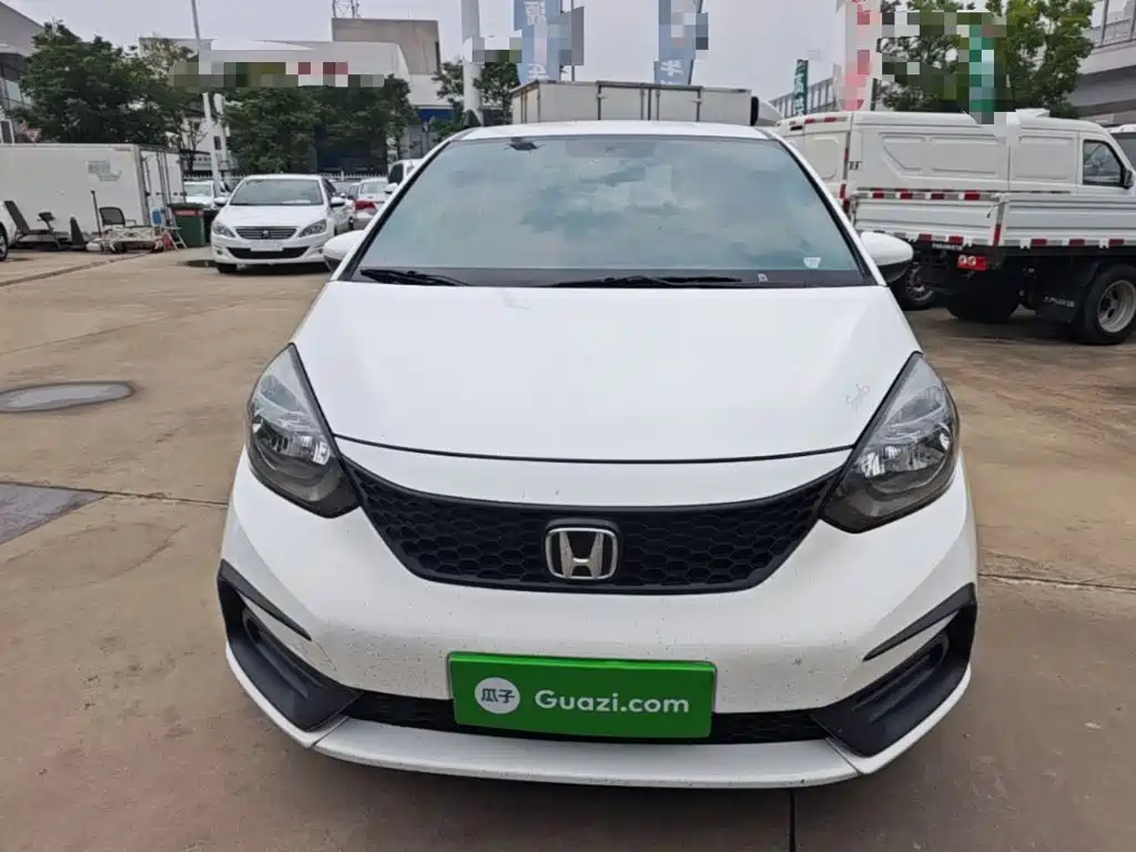 Honda Fit — фото 3