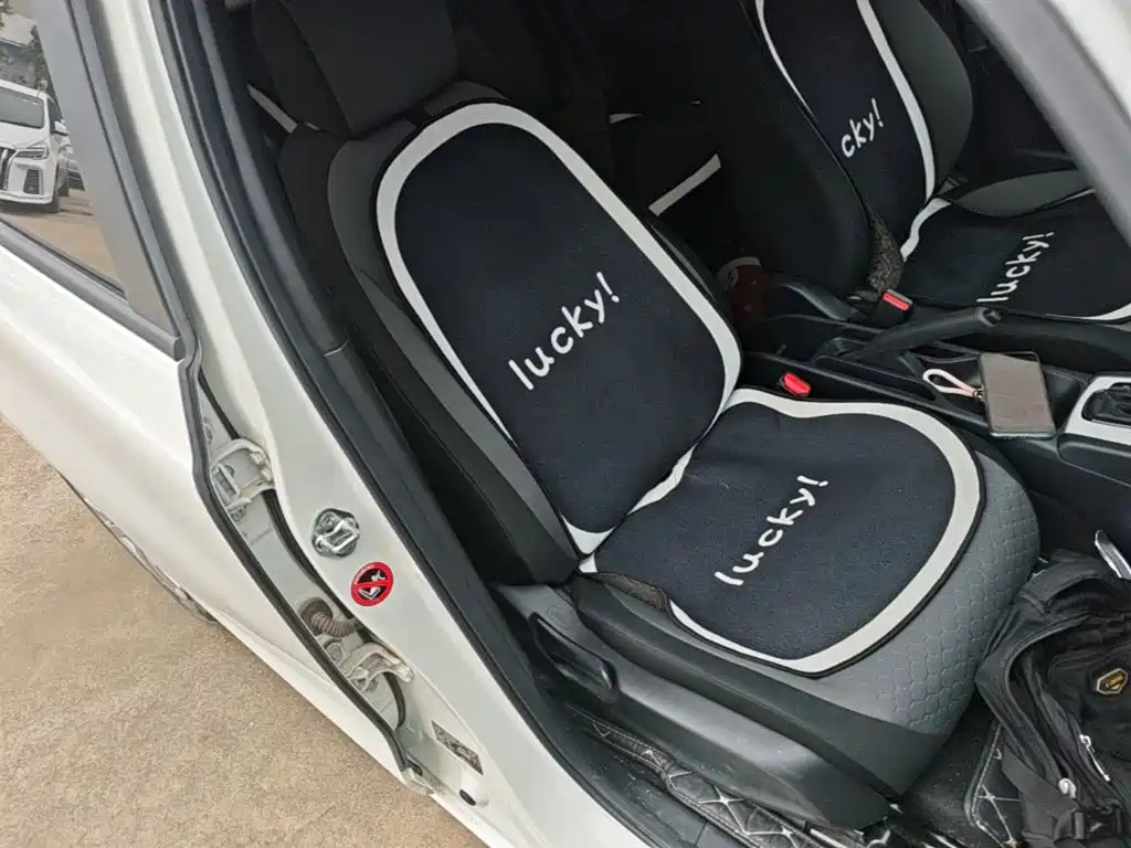 Honda Fit — фото 25