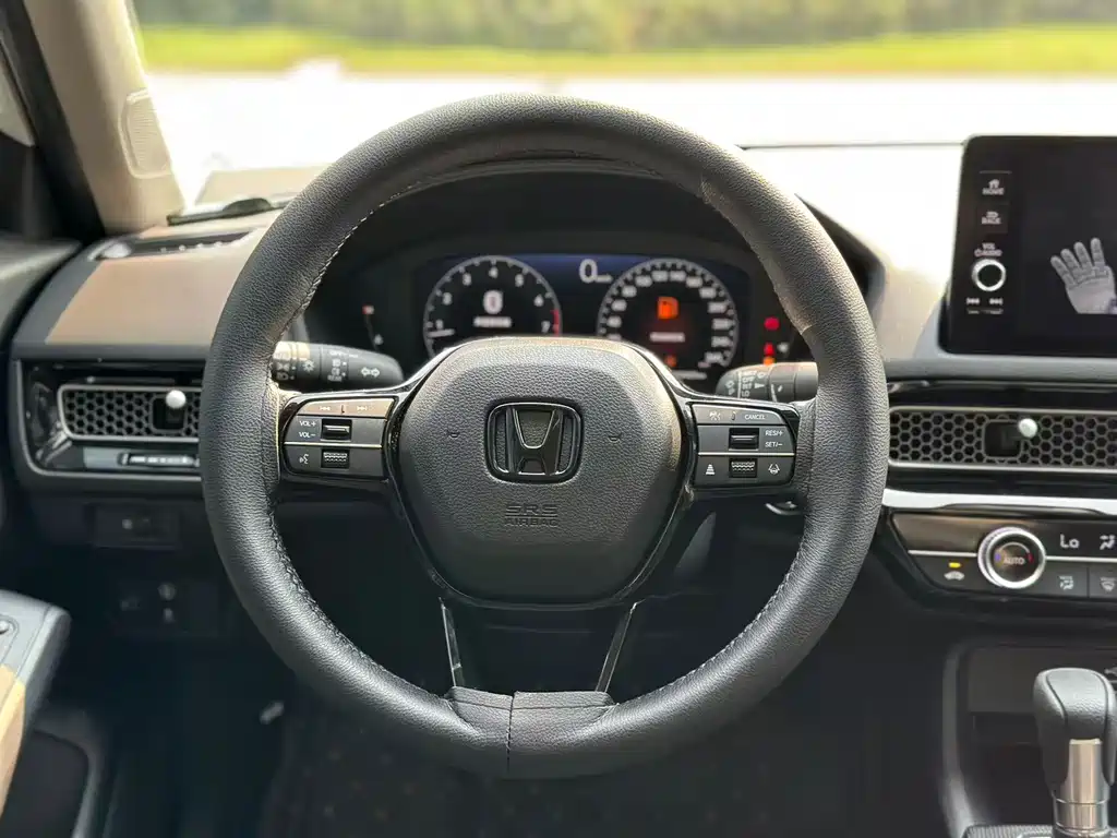 Honda Civic — фото 13