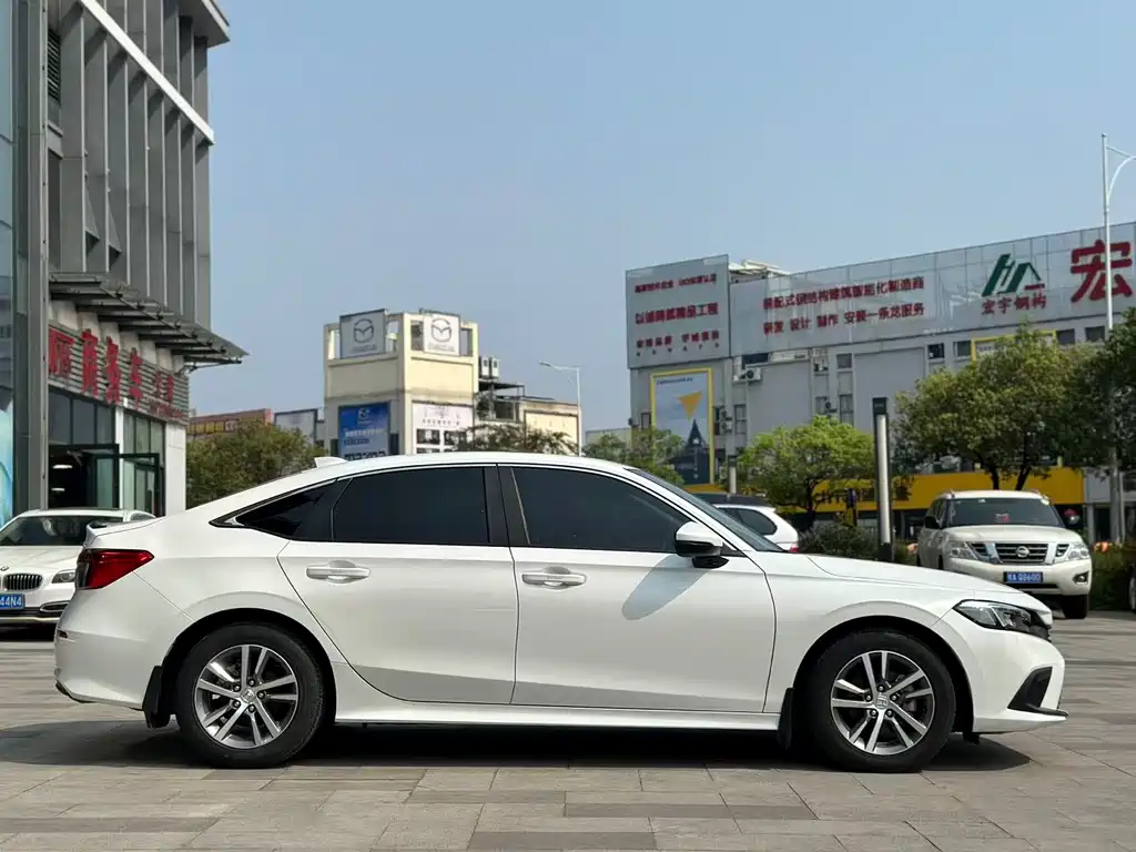 Honda Civic — фото 8