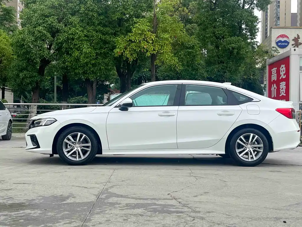 Honda Civic — фото 4